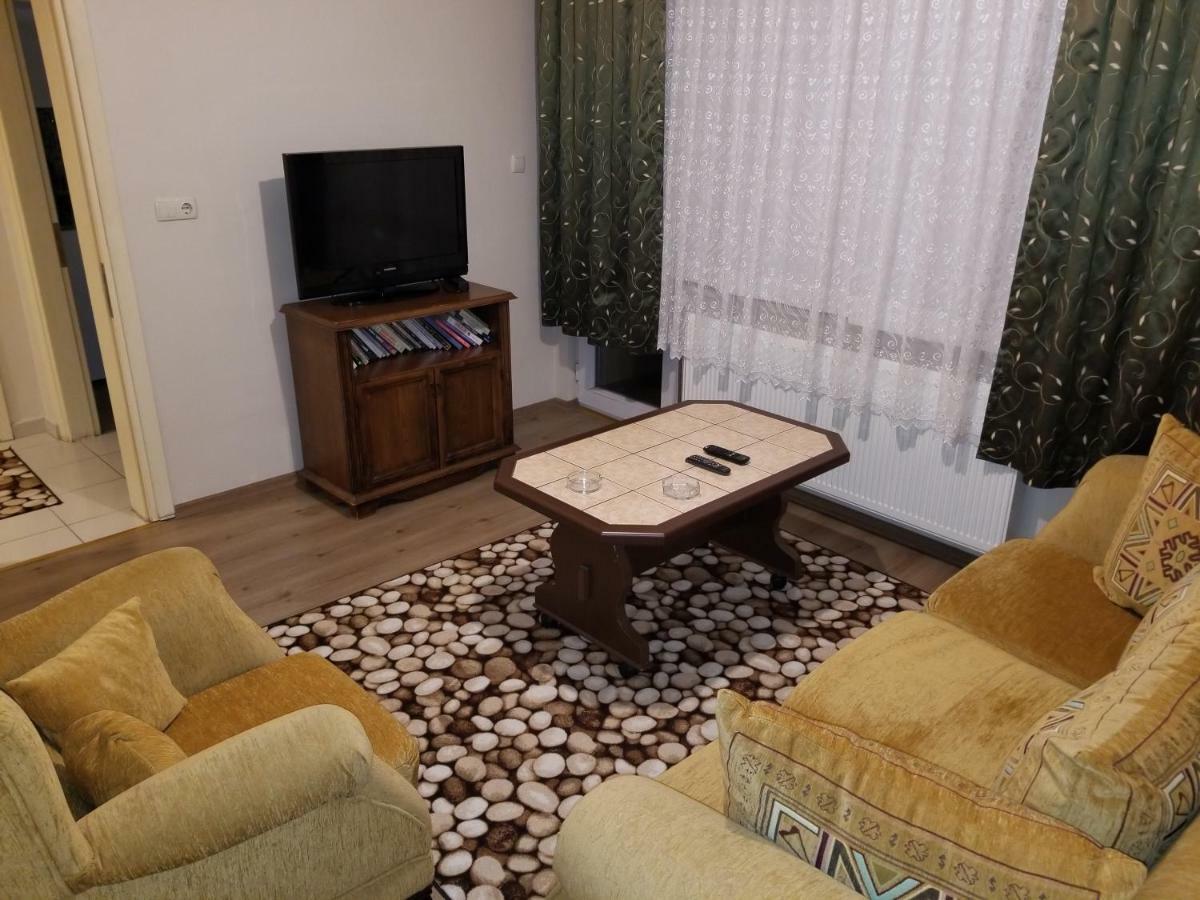 Edirne Kiralik Daireler Apartamento Exterior foto